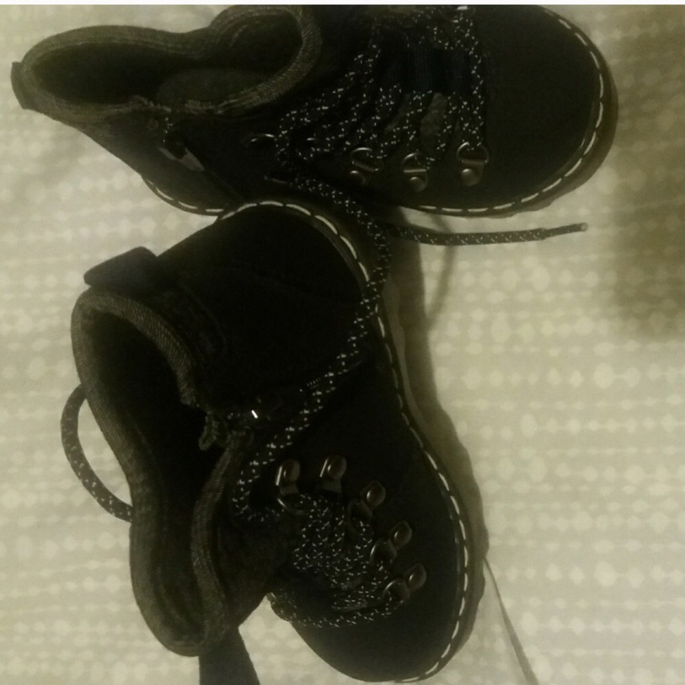 Baby shoes